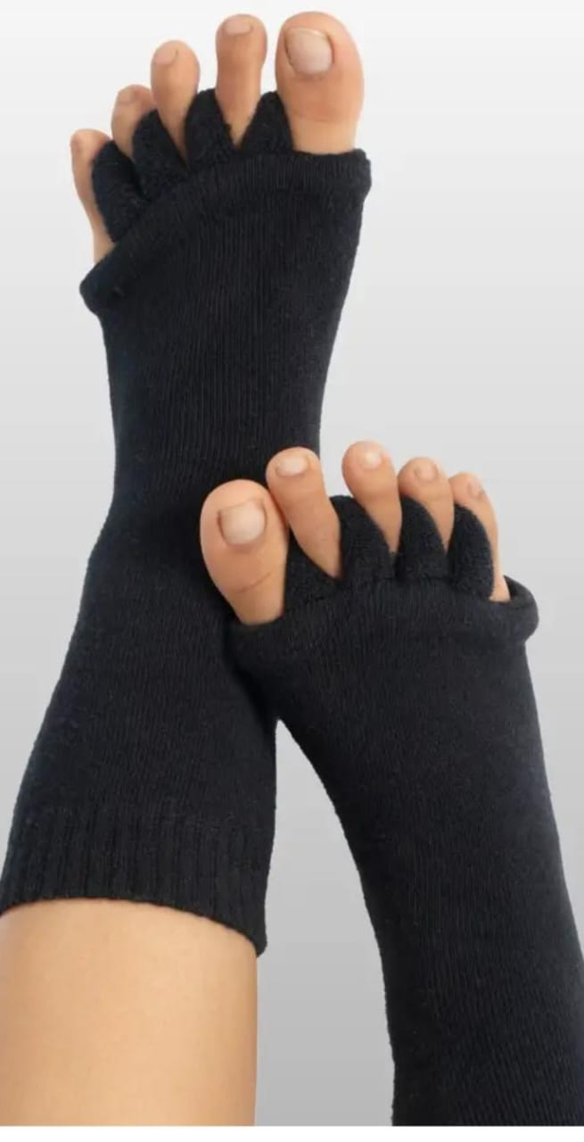 Toe Alignment Socks