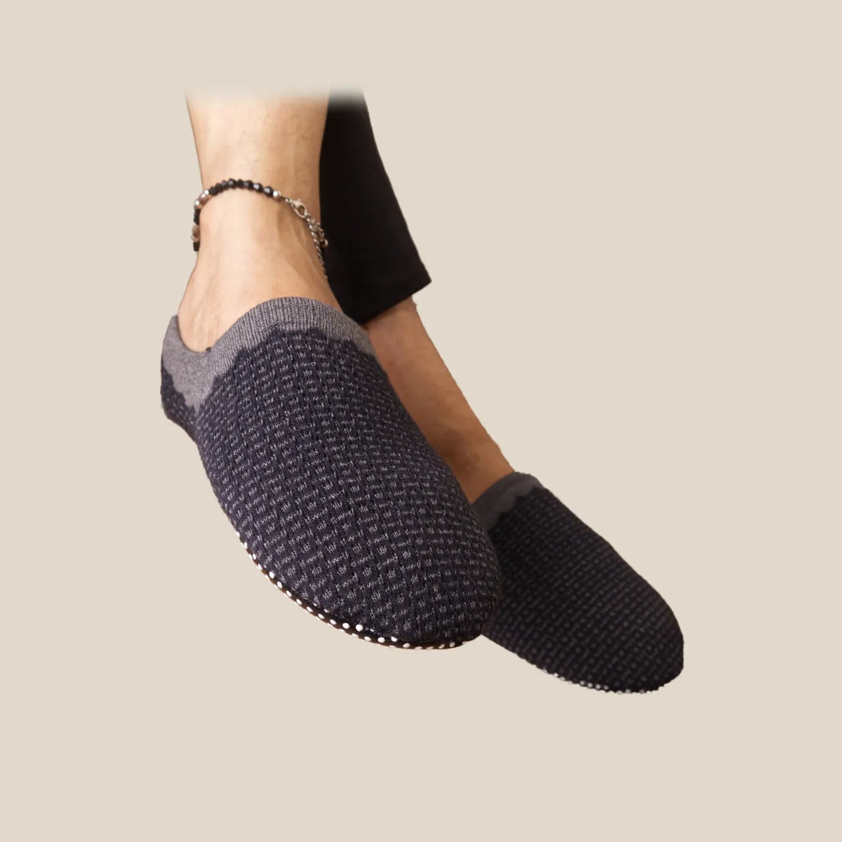 ANTI SKID FABRIC BASE SLIP ON