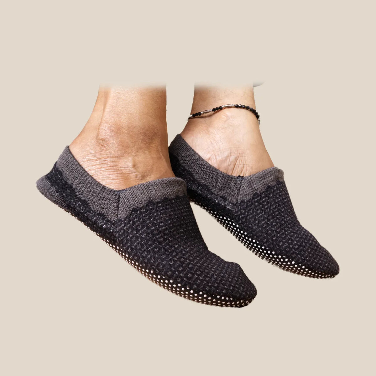 ANTI SKID FABRIC BASE SLIP ON